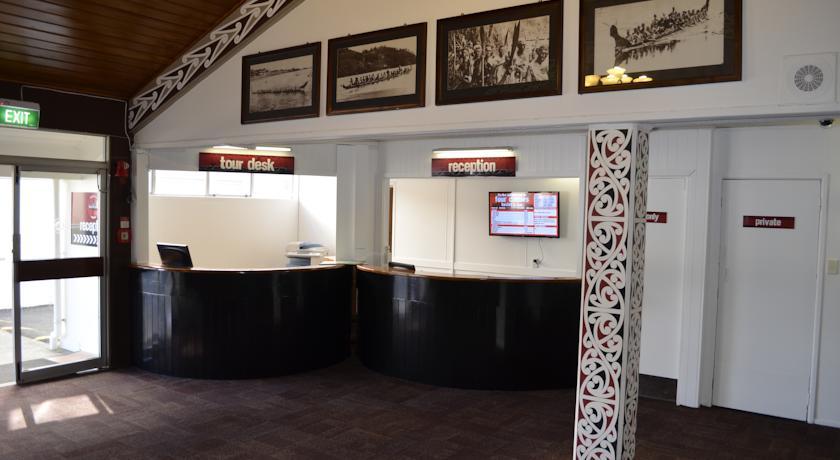 Four Canoes Hotel Rotorua Exterior photo